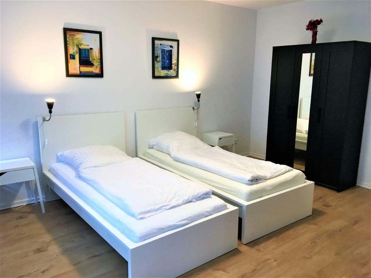 Ferienwohnung นอยส์ ภายนอก รูปภาพ